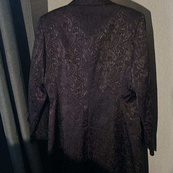 Jacket - Picture 4 of 4